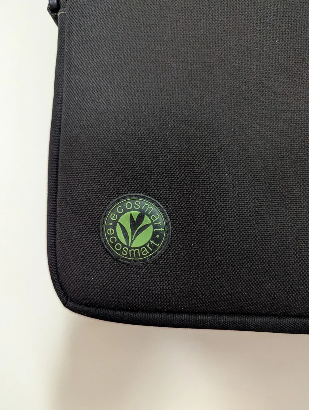 Targus Small Tablet Messenger Travel Bag Crossbody Straps Handle Great Condition